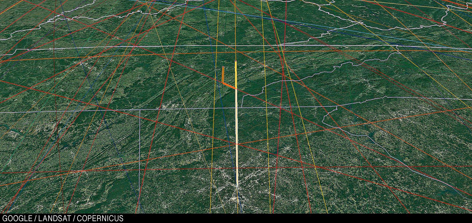 Ник и Мэнни идут по востоку Теннесси, но не вместе.