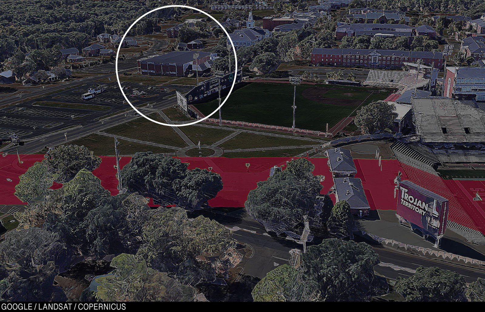 Стадион Сартен-холл совсем рядом с домашним стадионом Тройского университета.